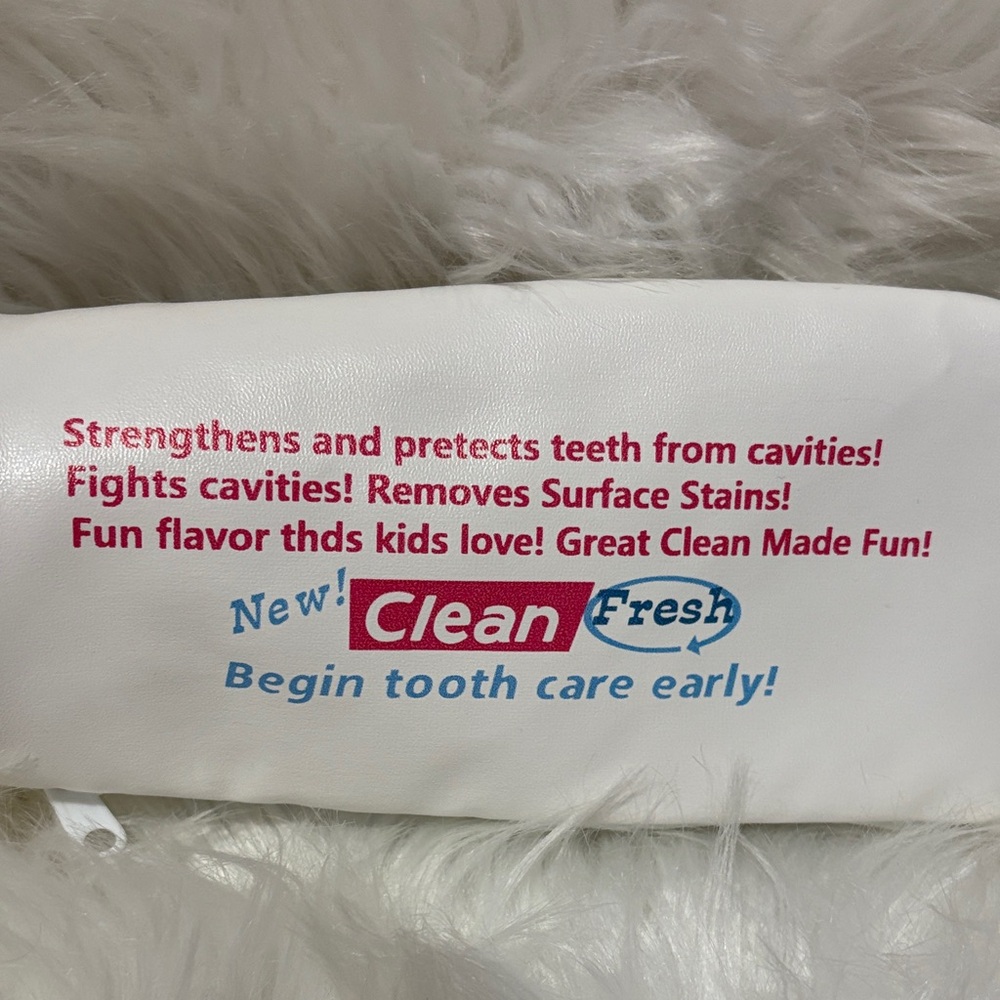 Clean Fresh Toothpaste Tube Pouch - Picture 7 of 11